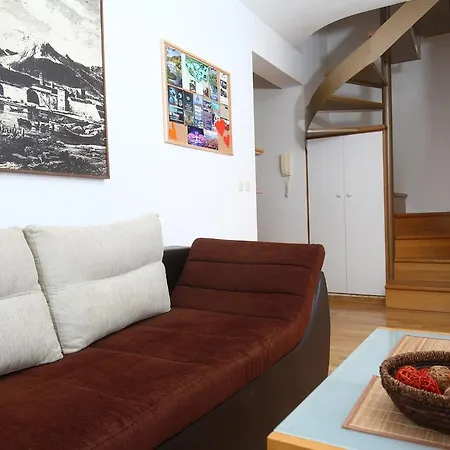 On The Beach, 2 Floors & Wide Terrace